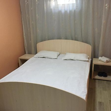 Гостиница"Hostel" Karagandy Esterno foto