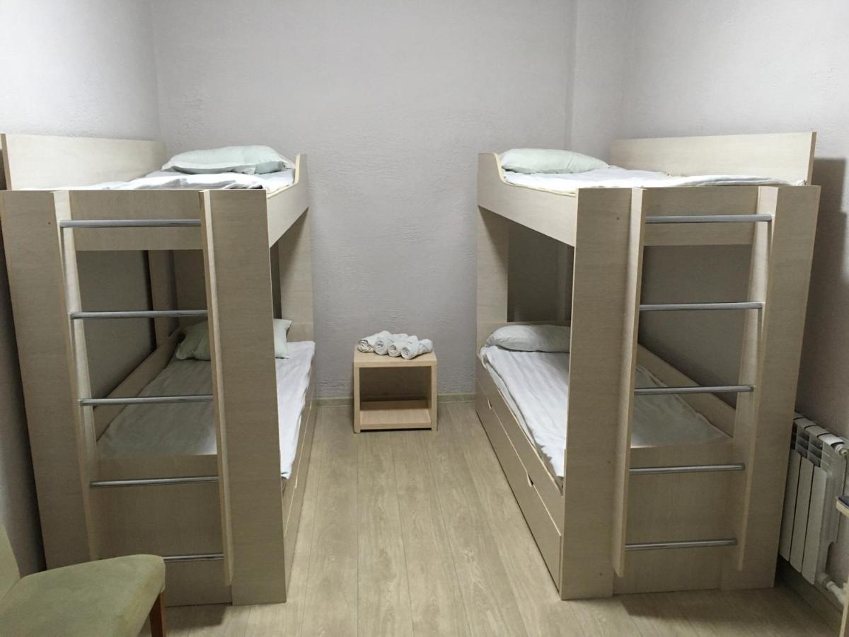 Гостиница"Hostel" Karagandy Esterno foto